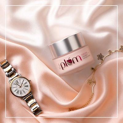 Plum Bright Years Restorative Overnight Anti-Aging Face Moisturizer Cream - Firms Skin, Reduces Fine Lines & Wrinkles 50 ml - Night Cream