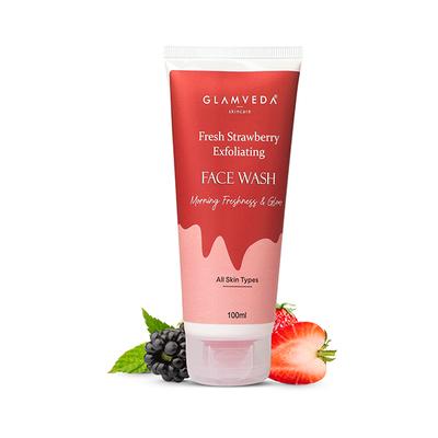 Glamveda Strawberry Exfoliating Face WashFor Reduces Tanning 100 ml - Face Wash & Cleansers