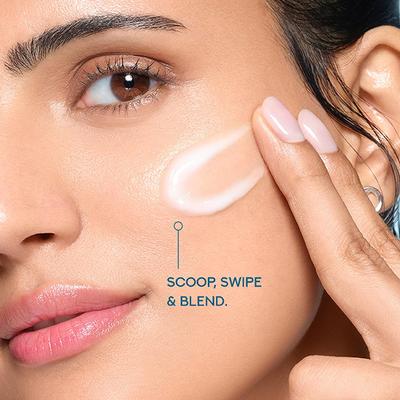 Ponds Super Light Gel Oil-Free Moisturize with Hyaluronic Acid & Vitamin E - 200ml - Face Moisturizers