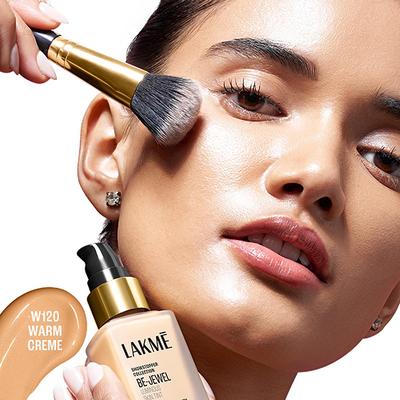 Lakme Be-Jewel Luminous Skin Tint Up To 2X Luminous Glow Warm Beige 25 ml - Foundation