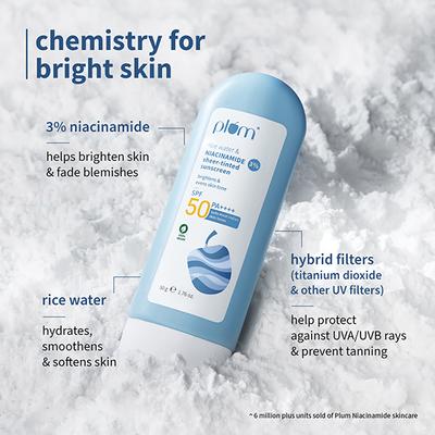 Plum Rice Water & 3% Niacinamide Sheer-Tinted SPF 50 PA++++ Sunscreen Universal Tint Non-Oily 50 g - Body Sunscreen