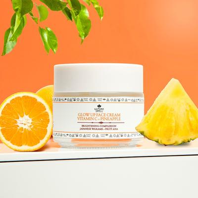 Nature Spell Vitamin C Glow Up Face Moisturiser 100 ml - Day Cream