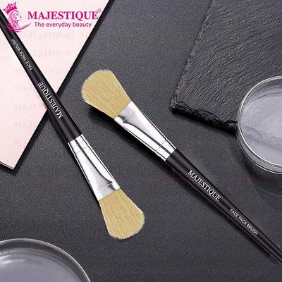 Majestique Facial Mask Brush Makeup Brushes Cosmetic Tools With Black Sturdy Handle Soft Facial Mask 1's - Face Brush