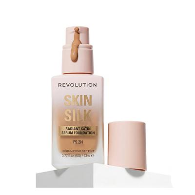 Makeup Revolution Skin Silk Serum Foundation F9.2 N 23 ml - Foundation