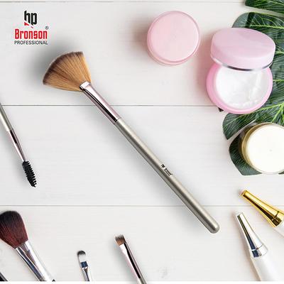 Bronson Professional Classic Fan Brush For Make Up 1's - Face Brush