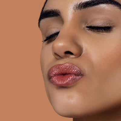 Blue Heaven Lush & Juicy Lip Wand Gloss, Hot Pink 4.5 ml - Lipstick Primers & Plumpers