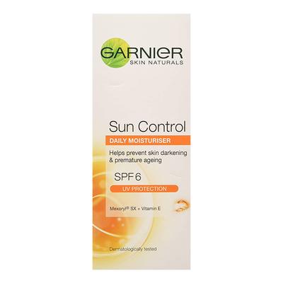 Garnier Skin Natural Sun Control SPF 6 UV Protection Daily Moisturiser 50 ml - Lotions & Creams