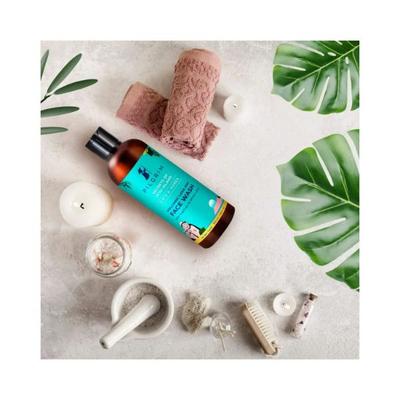 Pilgrim Volcanic Lava Ash Face Wash 100 ml - Face Wash & Cleansers