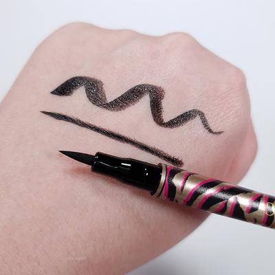 Makeup Revolution x Lion King Eye of the Beholder Felt Eyeliner 1.5 ml - Eyeliners