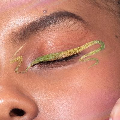 Mcaffeine Shades Cosmic Craze Holographic Eyeliner - 12+Hrs Stay & Waterproof - Shade - Disco Dreams 2 ml - Eyeliners