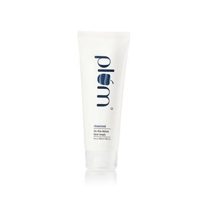Plum Charcoal Do-the-Detox Face Wash 100 ml - Face Washes