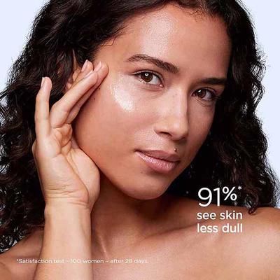 Clarins Bright Plus Treatment Essence 200 ml - Masks & Peels
