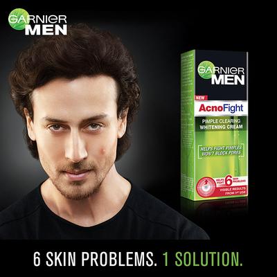 Garnier Men Acnofight Pimple Clearing Brightening Moisturiser 45 gm - Face Creams