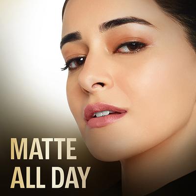 Lakme Absolute Perfect Radiance Compact SPF 23 UVA/UVB Protection - Classic Ivory 01 8gm - Compact Powder