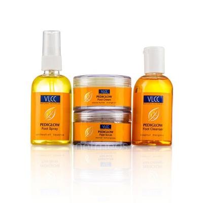 VLCC Pedi Glow Foot Care Kit 200ml +100gm 1's - Facial Kits