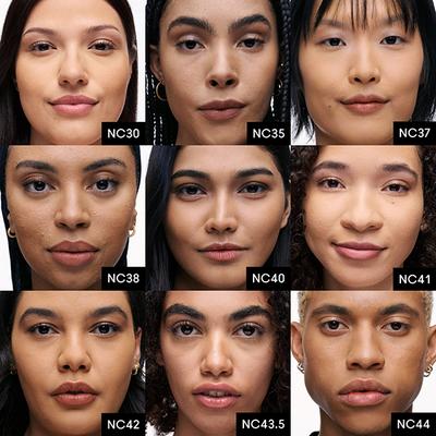 M.A.C STUDIO FIX POWDER PLUS FOUNDATION - NC40 12 g - Foundation