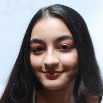 DISGUISE Satin Smooth Eyeshadow Squares, Metallic Pink Lychee 207 4.5 gm - Eyeshadow, Bases & Primers