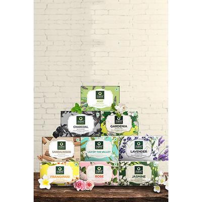 Organic Harvest Charcoal Bathing Bar 125 gm - Shower Gels & Body Wash