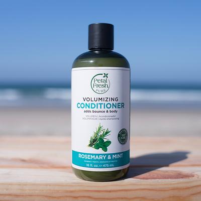 Petal Fresh Volumizing Rosemary and Mint Conditioner 355 ml - Conditioners