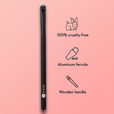 SUGAR Cosmetics Blend Trend Eyeshadow Brush - 041 Flat - Eyeshadow, Bases & Primers