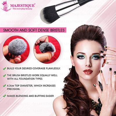 Majestique Beauty Highlighter Powder Makeup Brush With Soft Bristles 1's - Face Brush