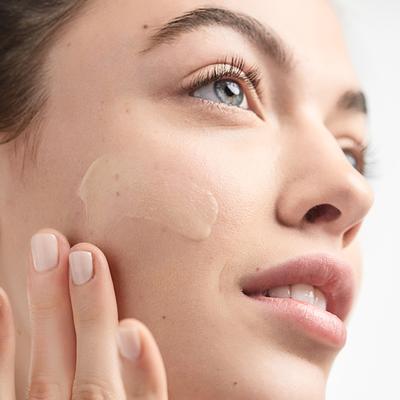 CLINIQUE Dramatically Different Moisturizing Lotion plus Mini 15 ml - Face Moisturizers