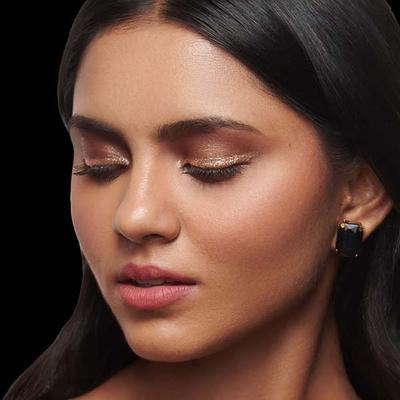 Sugar Cosmetics Blend The Rules Eyeshadow Palette - 05 Willow (Cool Toned Smokey Brown) 10.4 gm - Eye Shadow Palettes