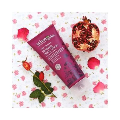 Urban Veda Reviving Rose Exfoliating Facial Polish 125 ml - Face Scrubs