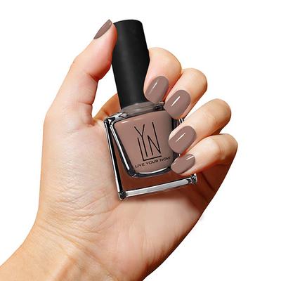 LYN Birthday Suit Nail Polish 8 ml - Nail Polish