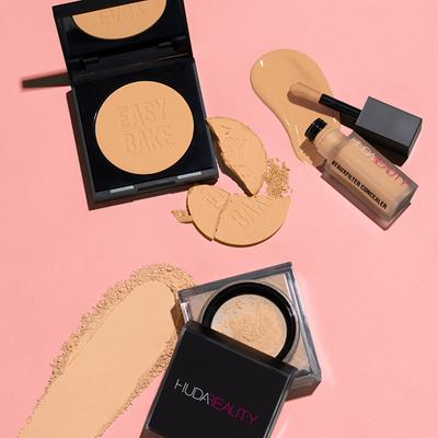 Huda Beauty Easy Bake and Snatch Pressed Brightening and Setting Powder - Banana Bread 9 gm - Compact Powder