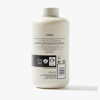 Marks & Spencer Vetiver Bath Soak 480 ml - Shower Gels & Body Wash