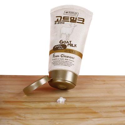 Made in Nature Goat Milk Foam Cleanser 100 ml - Face Wash & Cleansers