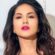 Star Struck By Sunny Leone Foxy Fuchsia Lip Kit (Lip Gloss + Lip Liner) 2's - Liquid Lipsticks