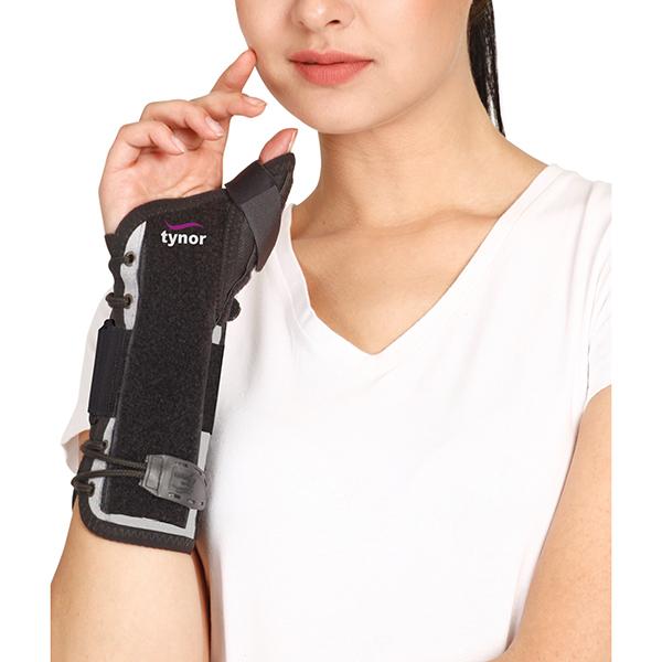 Netmeds | Tynor Wrist Splint with Thumb (M) (E 44)