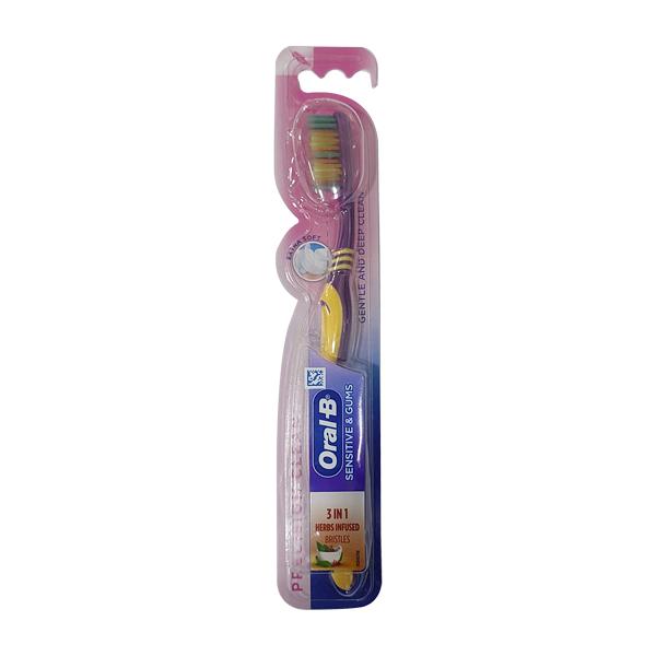 Netmeds | Oral B Sensitive & Gums 3 in 1 Herbs Infused Toothbrush - Extra Soft 1's