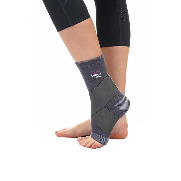 Netmeds | Tynor Ankle Binder (L) (D 01)
