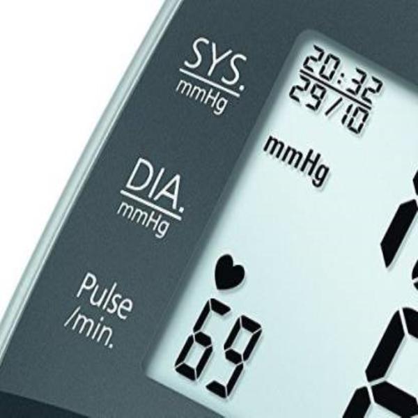 Beurer Wrist Blood Pressure Monitor (BC 32) - Blood Glucose Monitors/Strips