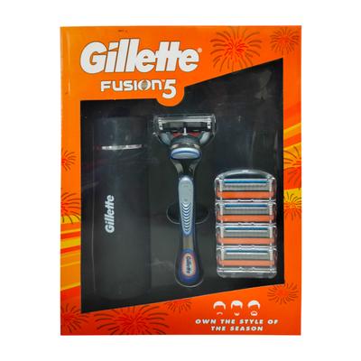 Gillette Fusion 5 Razor + 4 Cartridges with Travel case - Razors & Cartridges