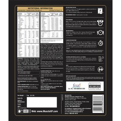 MuscleXP Mass Gainer with Multi Vitamin Powder - Chocolate Fudge 1 kg - Workout Essentials