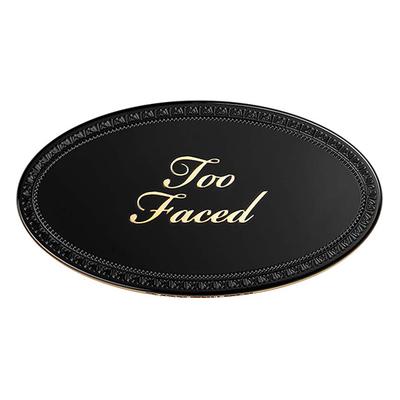 Too Faced Born This Way 3Way Highlighting Palette Medium 8 gm - Highlighters & Illuminators