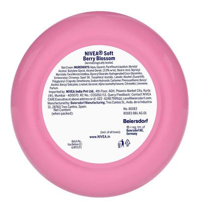 Nivea Soft Light Moisturiser - Berry Blossom 200 ml - Lotions & Creams