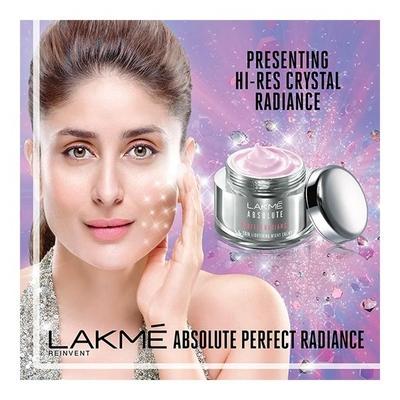 Lakme Absolute Perfect Radiance Skin Lightening/Brightening Night Creme 50 gm - Night Cream