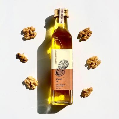 Essentia Extracts Pure Cold Pressed Oil - Walnut 250 ml - Massage Oils