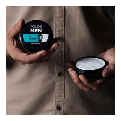 POND'S Men Oil Control Face Creme 55 gm - Face Creams