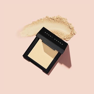 Bobbi Brown Sheer Finished Pressed Powder - Pale Yellow 6 gm - Compact Powder