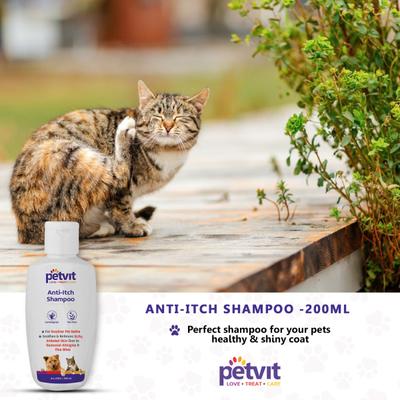 Petvit Anti Itch Shampoo - For All Breeds Dogs & Cats 200 ml - Pet Grooming