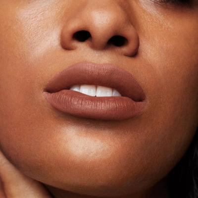 Smashbox BE LEGENDARY LINE AND PRIME PENCIL Medium Brown 1.2 gm - Lip Liners