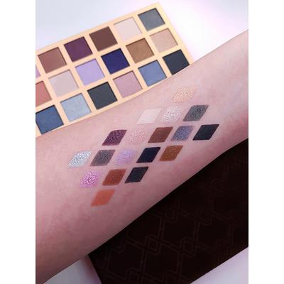 XX Revolution luxx shadow palette tuxxedo 18 gm - Face Palettes