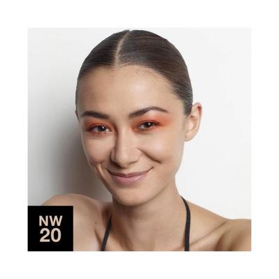 M.A.C Studio Fix Powder Plus Foundation-Nw20 15 gm - Foundation